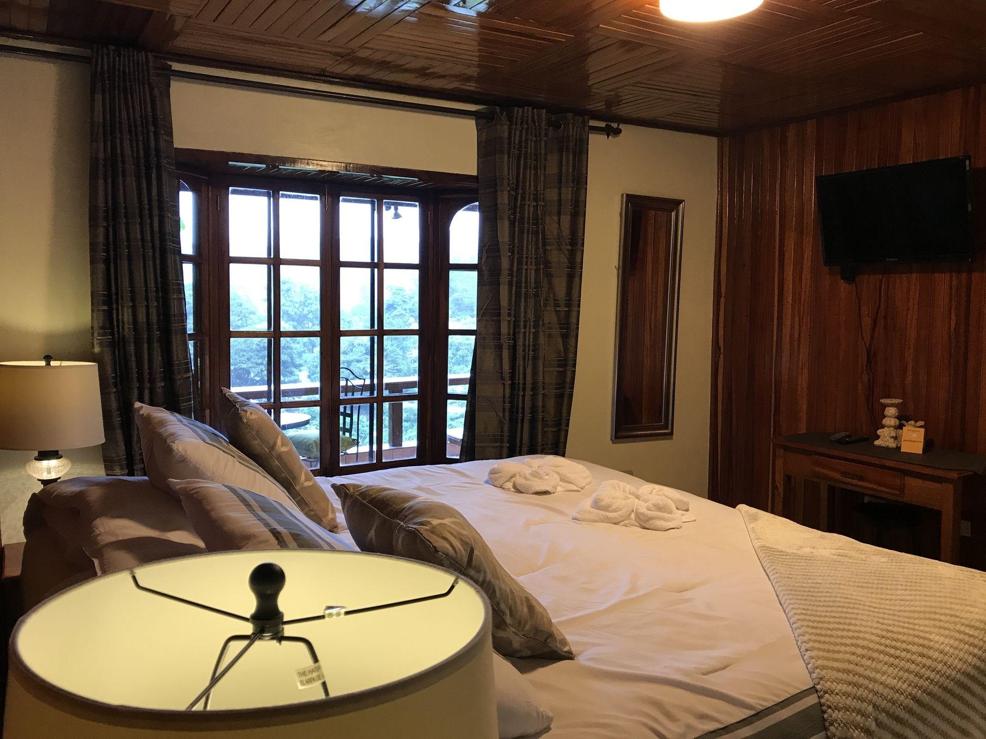 Santuario Lodge Agro-Hotel 下博克特 外观 照片